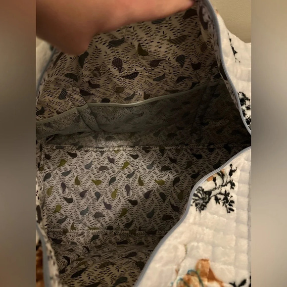 NWOT Vera Bradley Large Duffle Bag in Winter Fleece - Picture 8 of 8